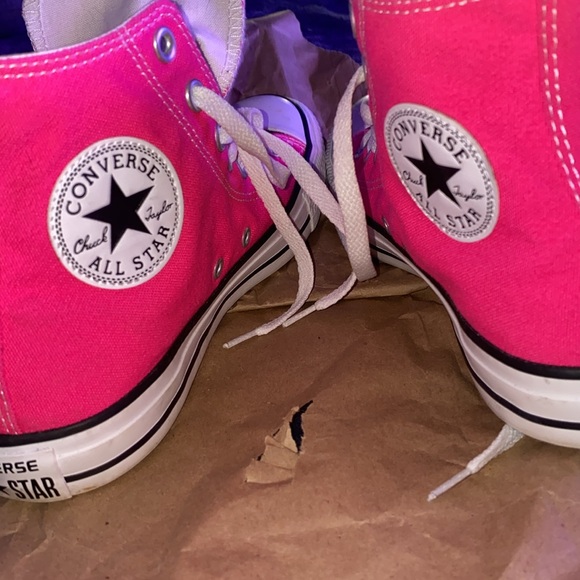 strawberry pink dup converse - Picture 13 of 13